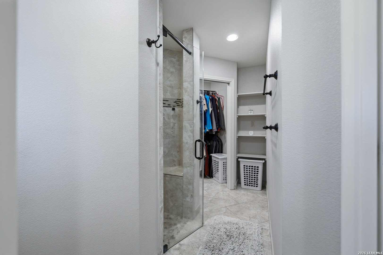 504 Arbor View Adkins TX 78101