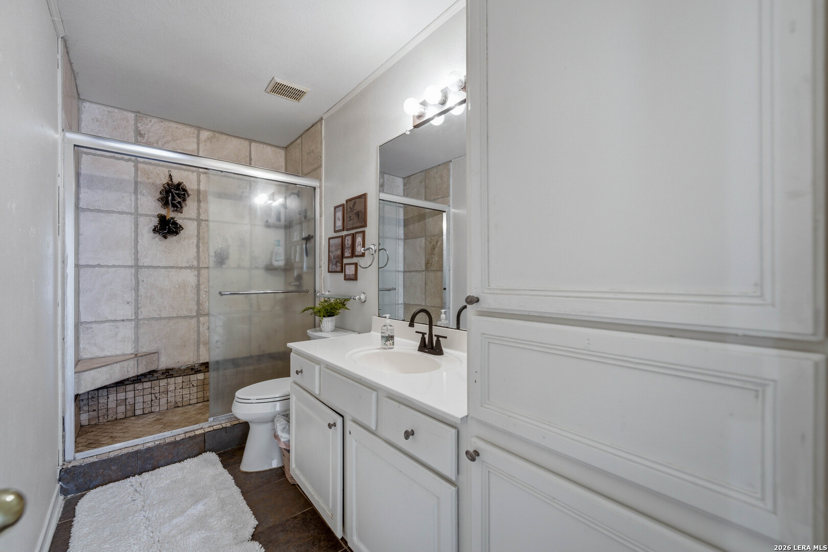 504 Arbor View Adkins TX 78101