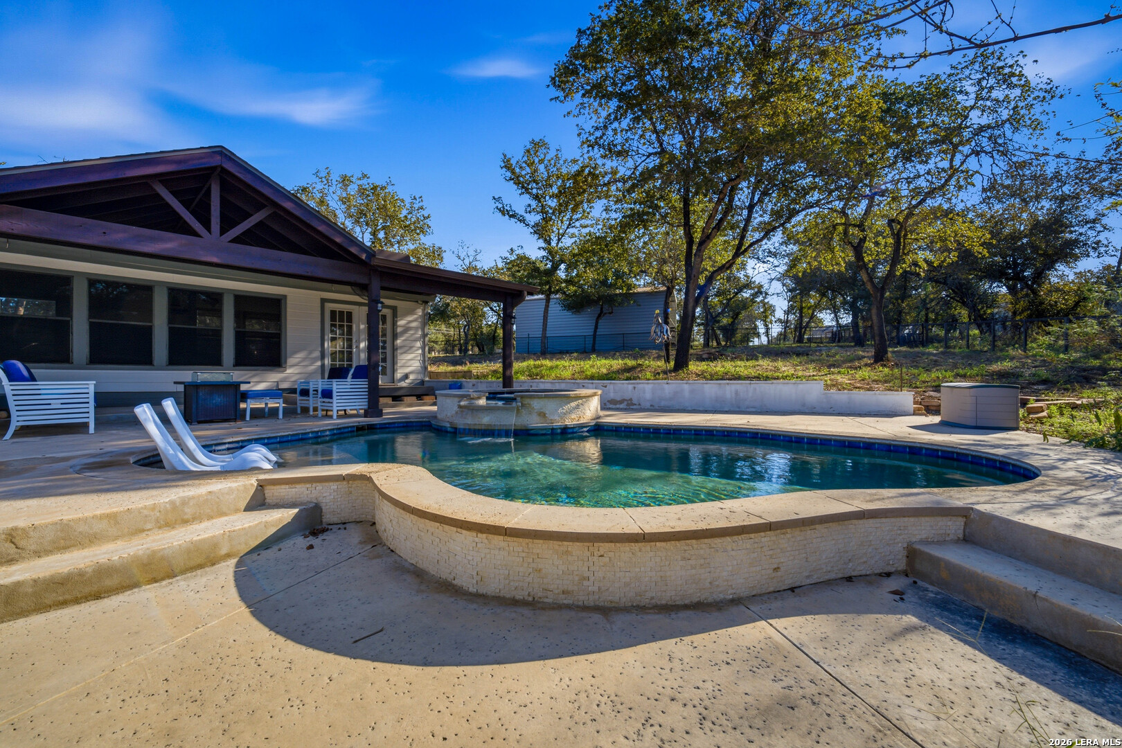 504 Arbor View Adkins TX 78101