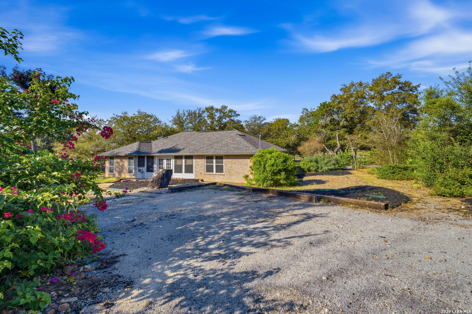 504 Arbor View Adkins TX 78101