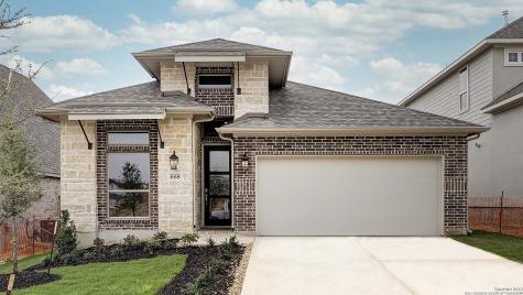 668 Vireos Street New Braunfels TX 78132