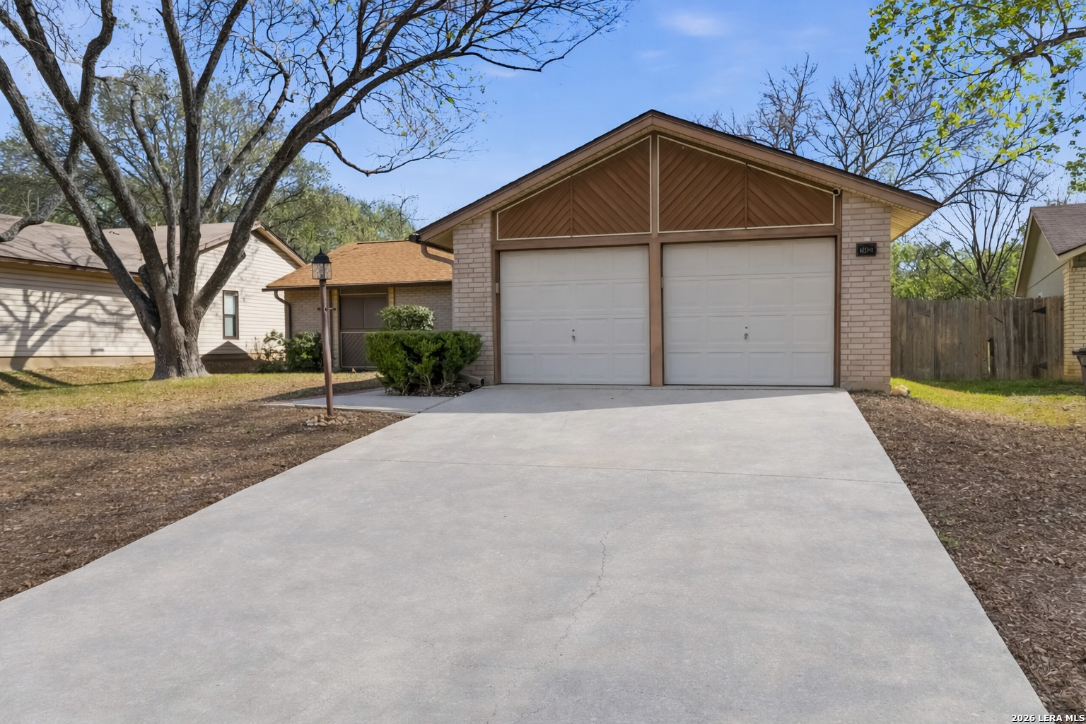 14422 Bluewood San Antonio TX 78233