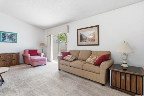 14422 Bluewood San Antonio TX 78233