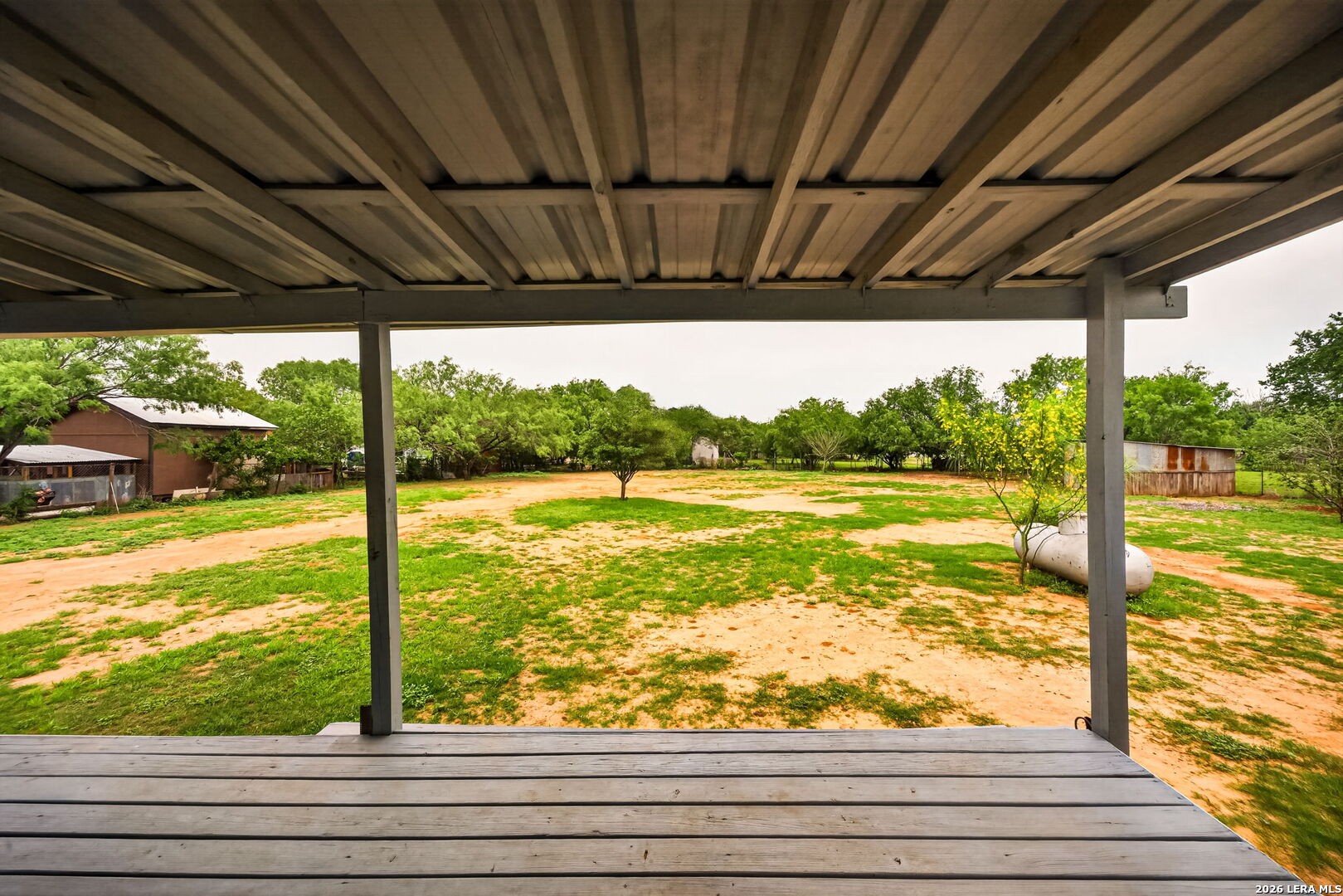 147 County Road 6841 Lytle TX 78052