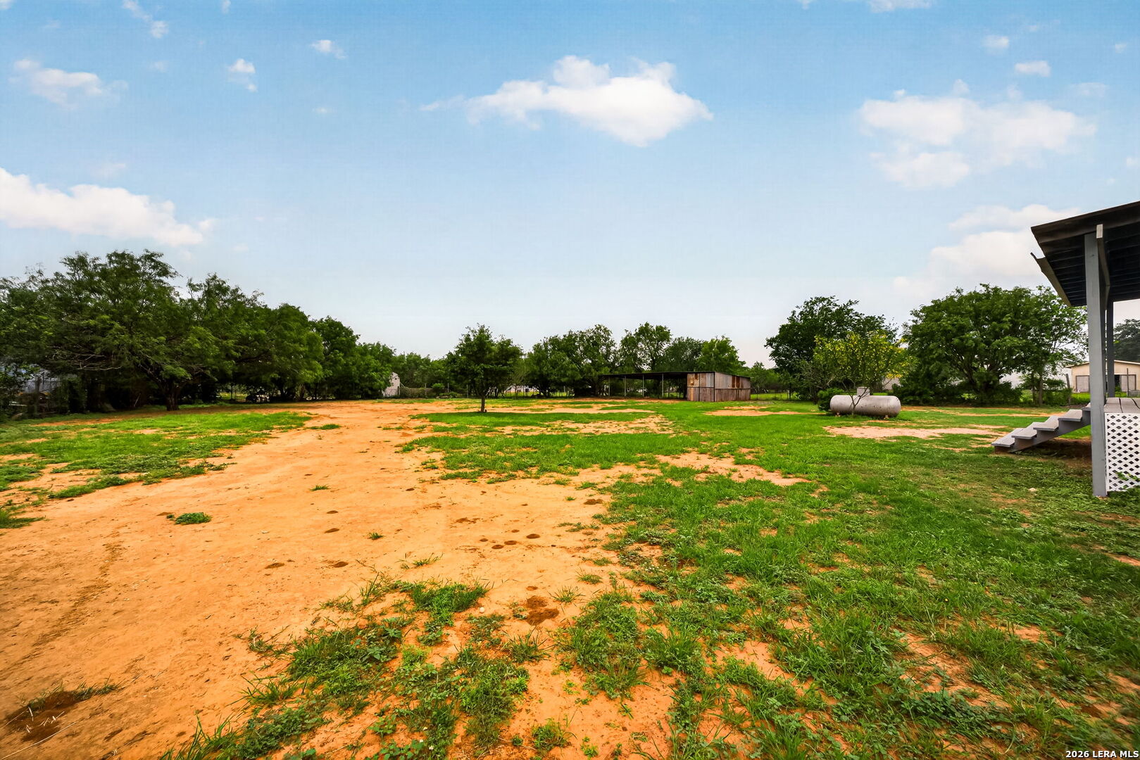 147 County Road 6841 Lytle TX 78052