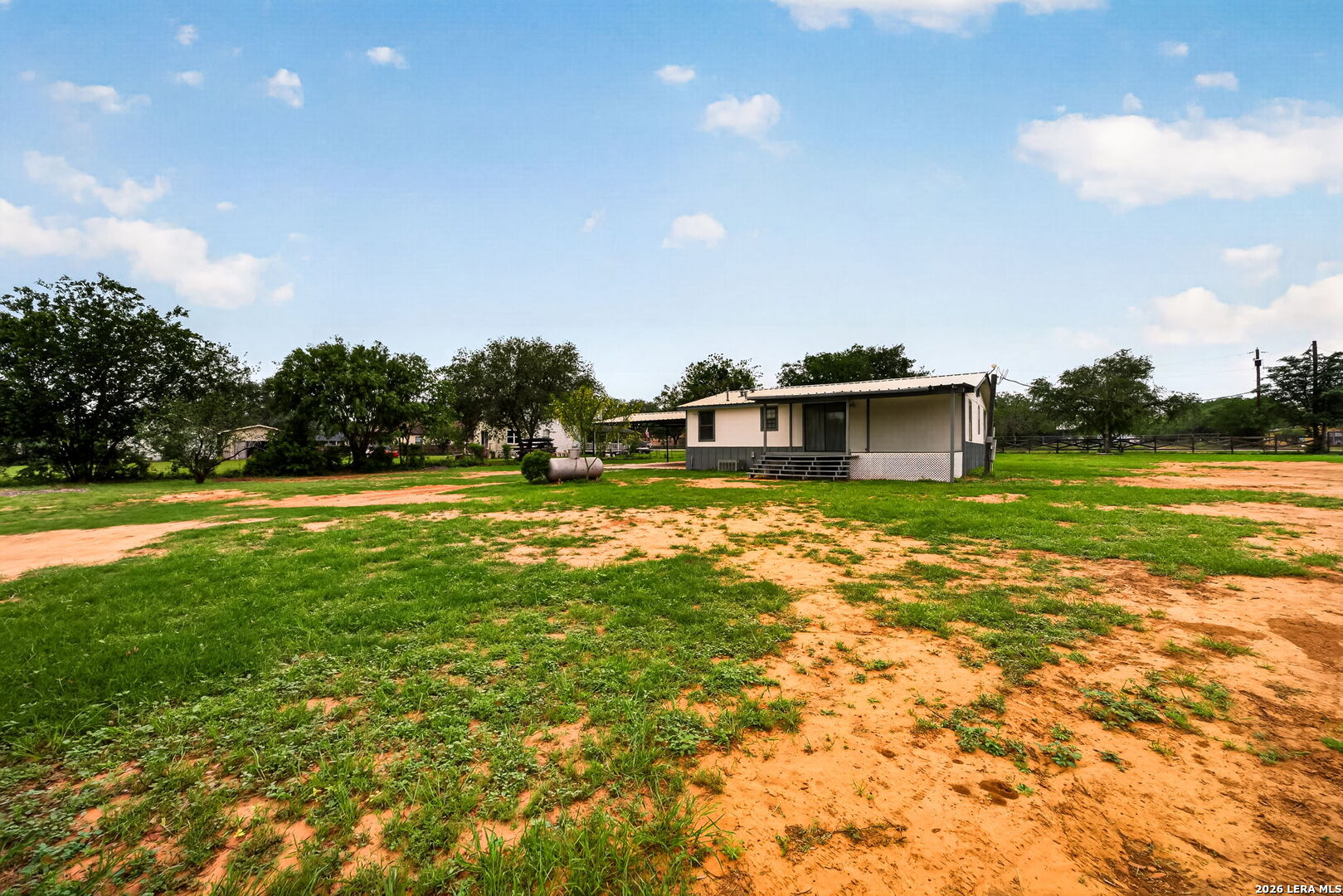 147 County Road 6841 Lytle TX 78052