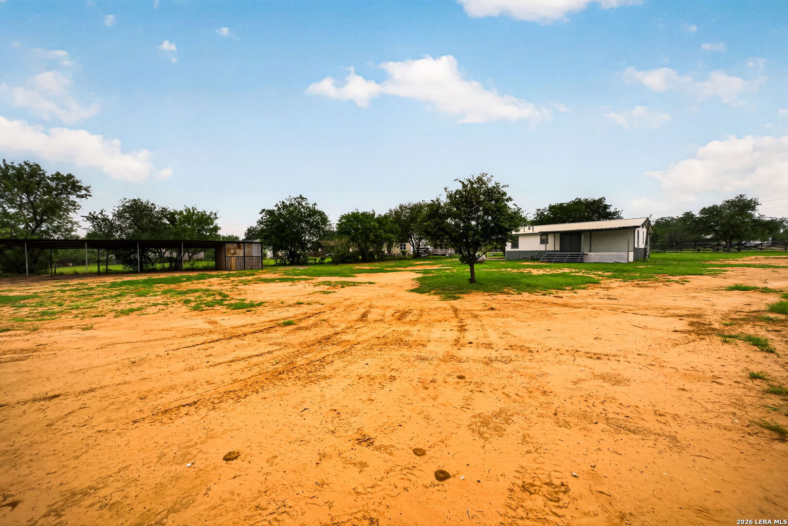 147 County Road 6841 Lytle TX 78052