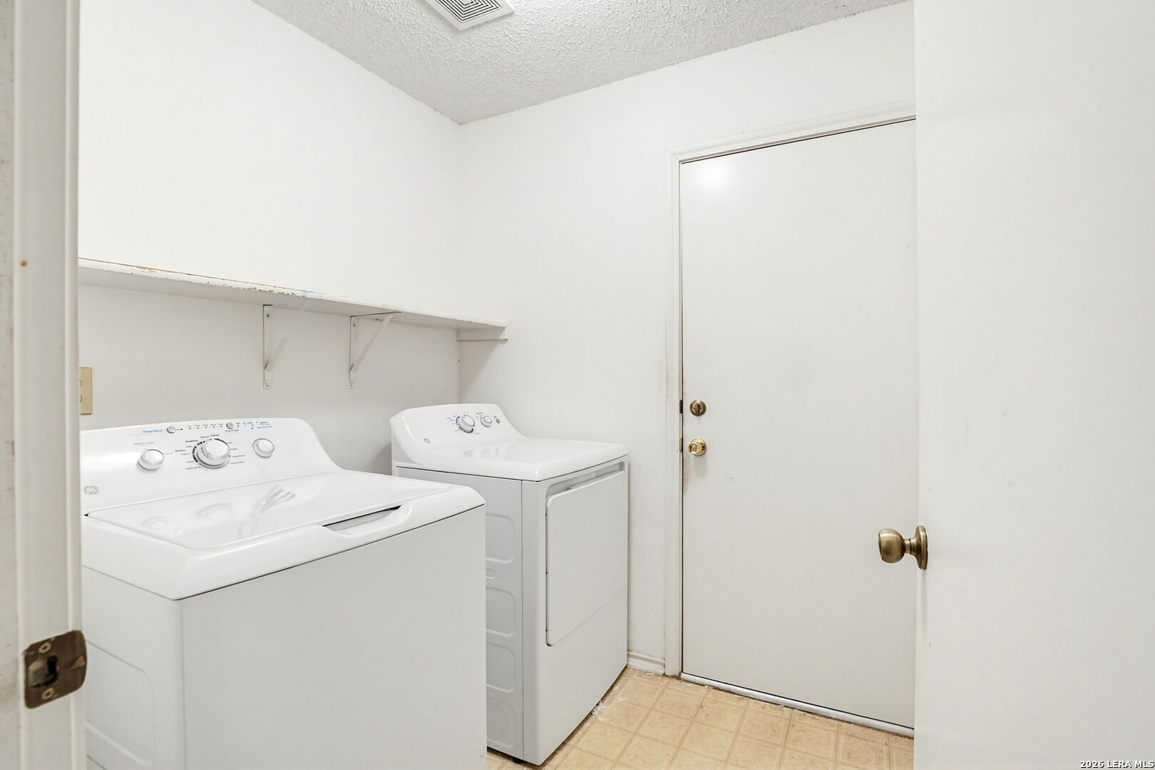 18327 Redriver Song San Antonio TX 78259