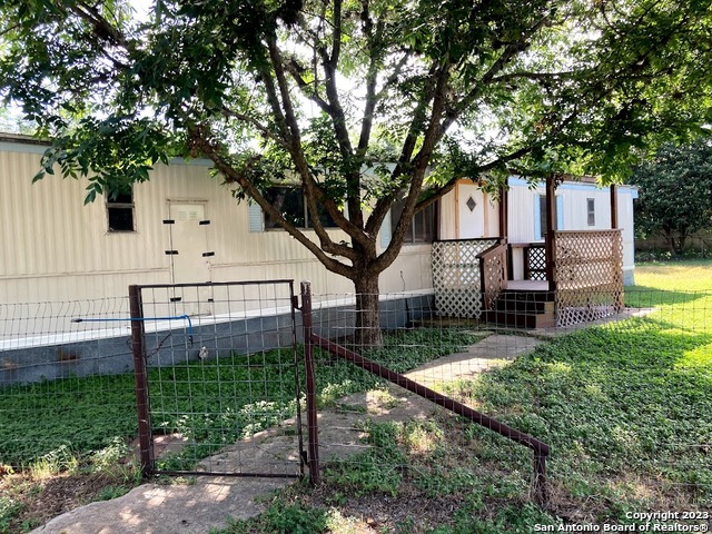 185 San Angelo Street Bandera TX 78003