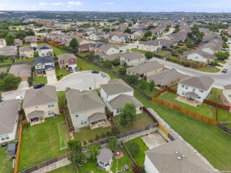 24222 Desert Ash San Antonio TX 78261