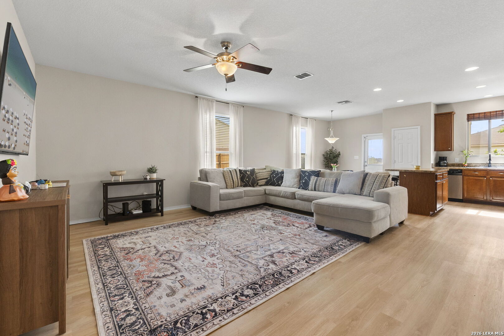 24222 Desert Ash San Antonio TX 78261