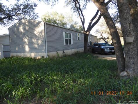 285 Brianna Court Von Ormy TX 78073