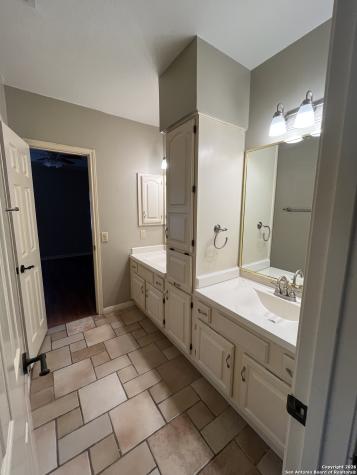 19215 Tanoan San Antonio TX 78258