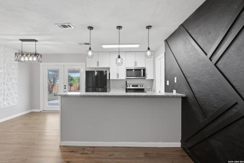 6514 Forest Grove San Antonio TX 78240