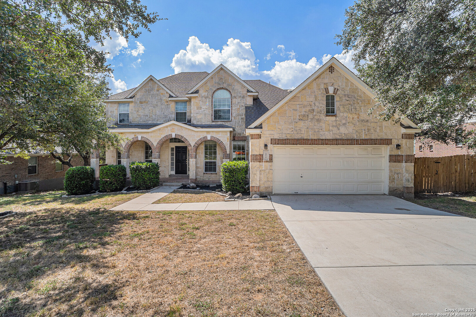 1016 Steubing Oaks San Antonio TX 78258