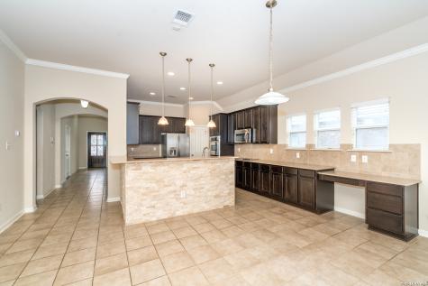 7815 Kings Spring San Antonio TX 78254