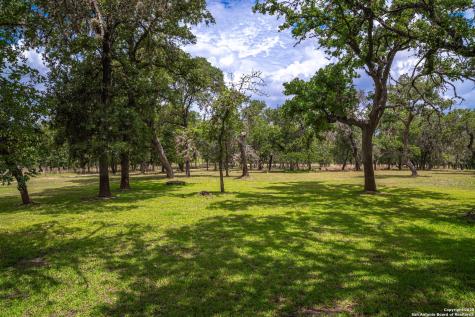 2981 Vivroux Ranch Road Seguin TX 78155