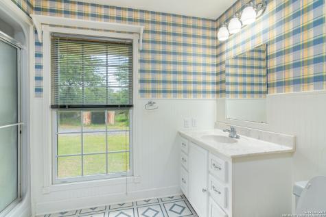 2981 Vivroux Ranch Road Seguin TX 78155