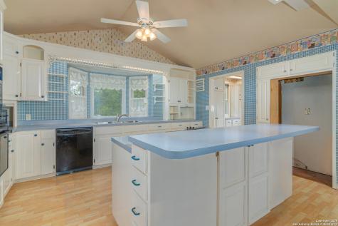 2981 Vivroux Ranch Road Seguin TX 78155