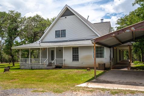 2981 Vivroux Ranch Road Seguin TX 78155
