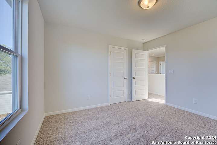 5935 Cinnabar Corner San Antonio TX 78222