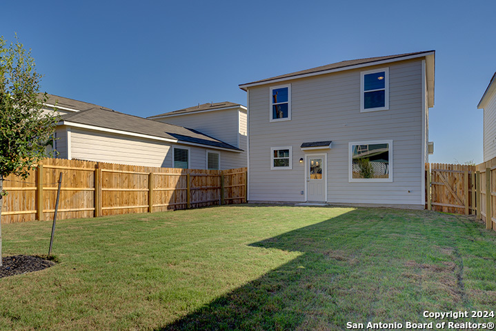 5935 Cinnabar Corner San Antonio TX 78222