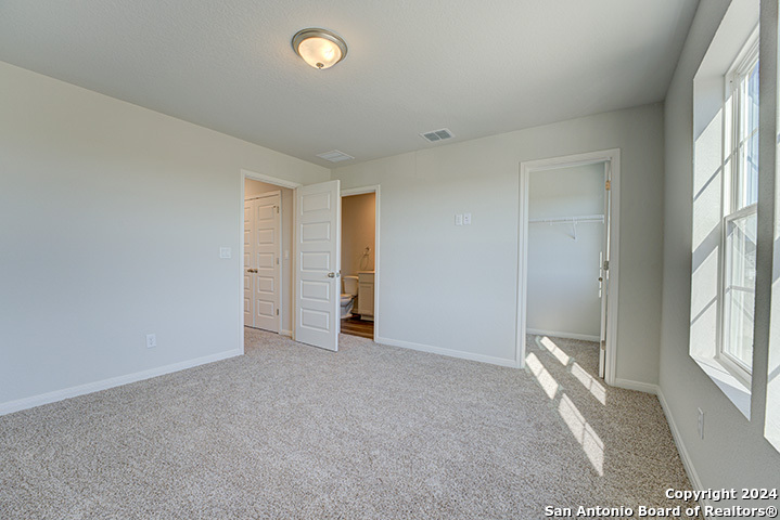 5935 Cinnabar Corner San Antonio TX 78222
