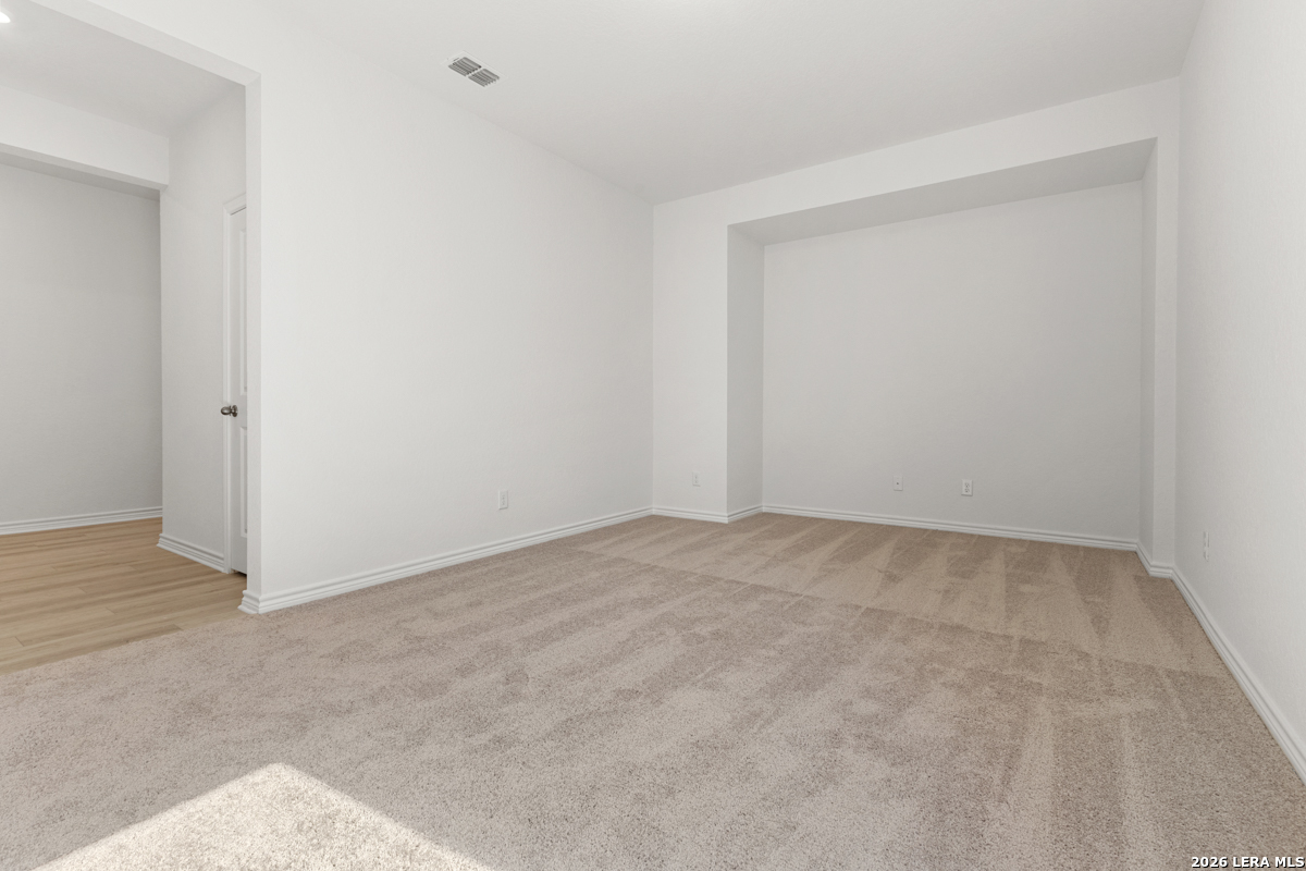 5122 Briscoe Bluff Converse TX 78109