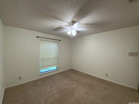 15711 Eagle Cliff San Antonio TX 78232
