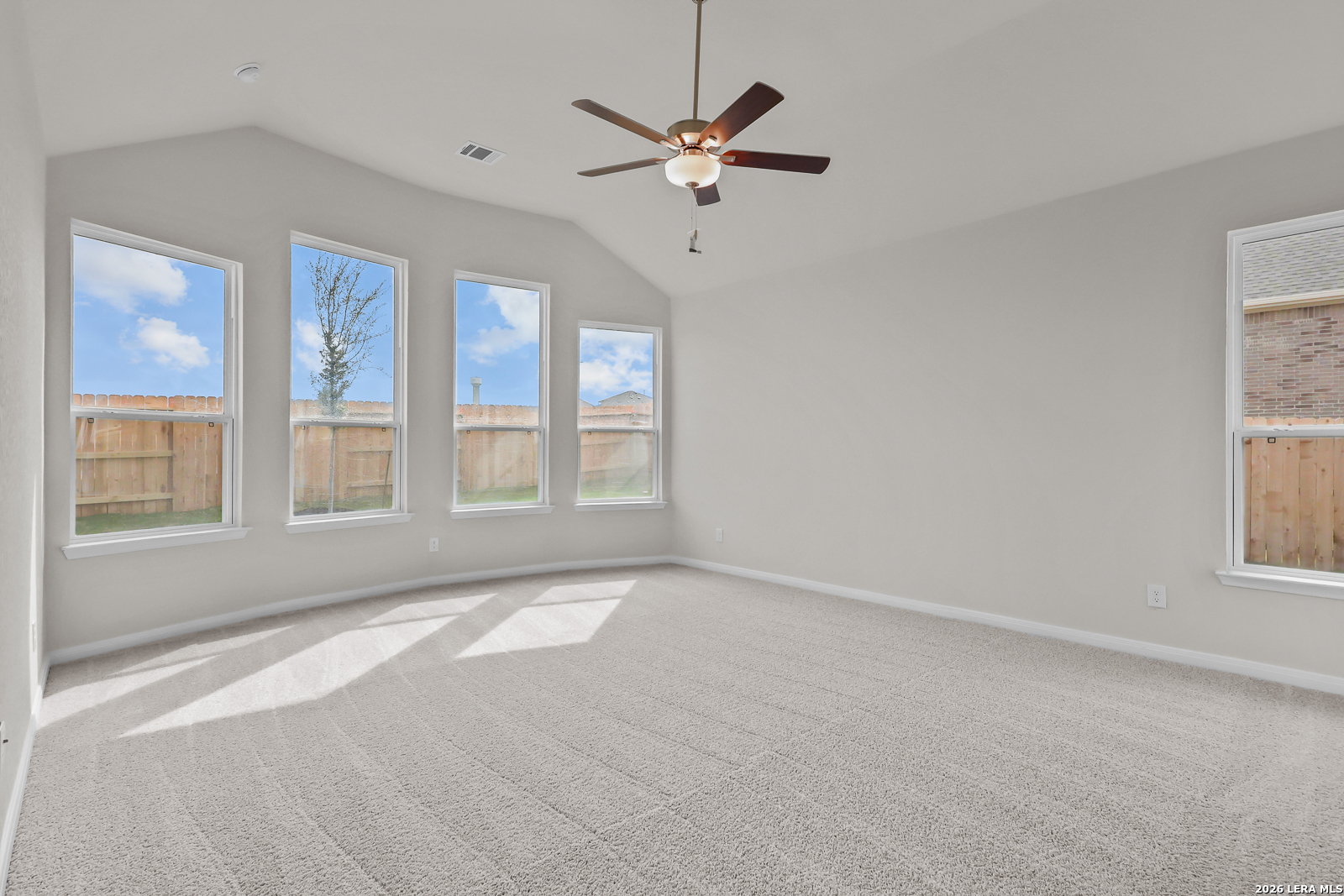 4538 Yoakum Valley Schertz TX 78108