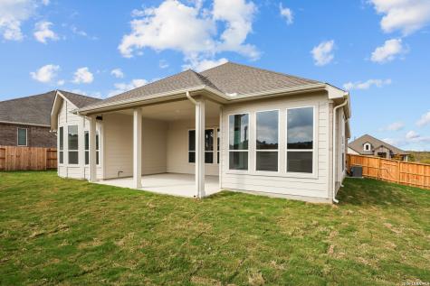 4538 Yoakum Valley Schertz TX 78108