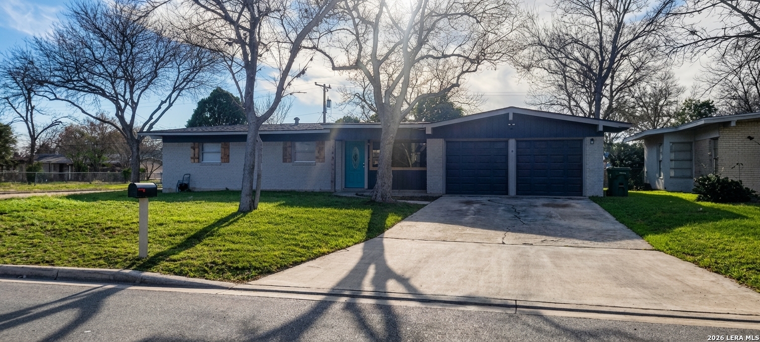 141 Trudy Lane Universal City TX 78148