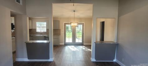 141 Trudy Lane Universal City TX 78148