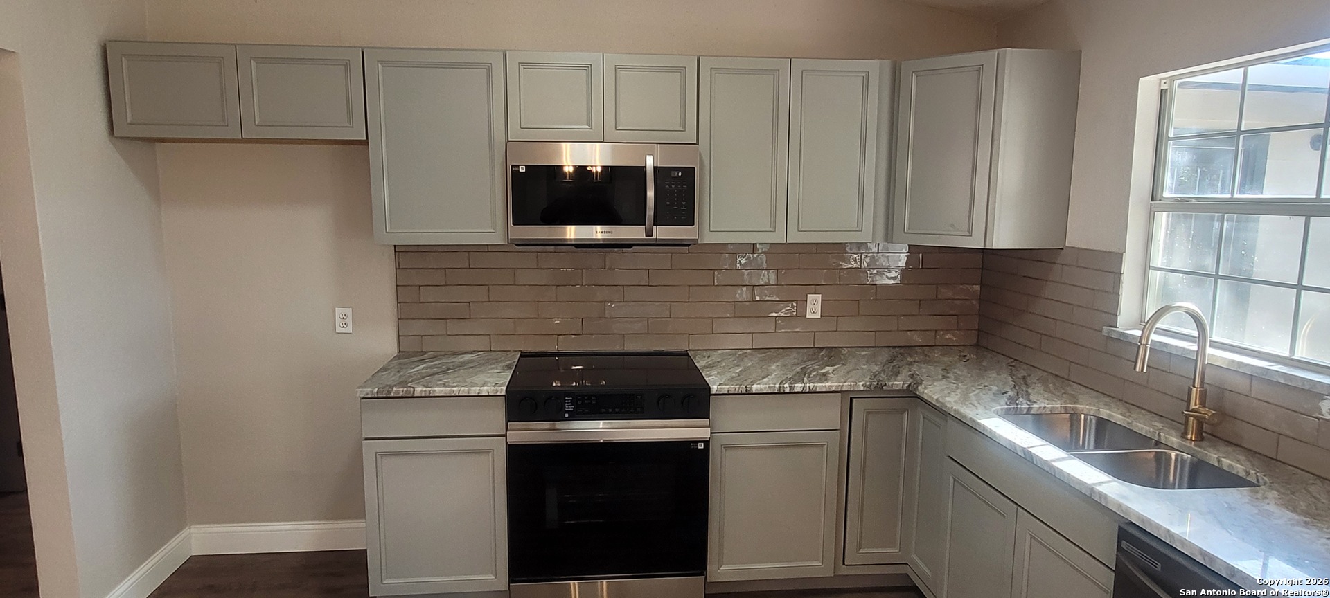 141 Trudy Lane Universal City TX 78148