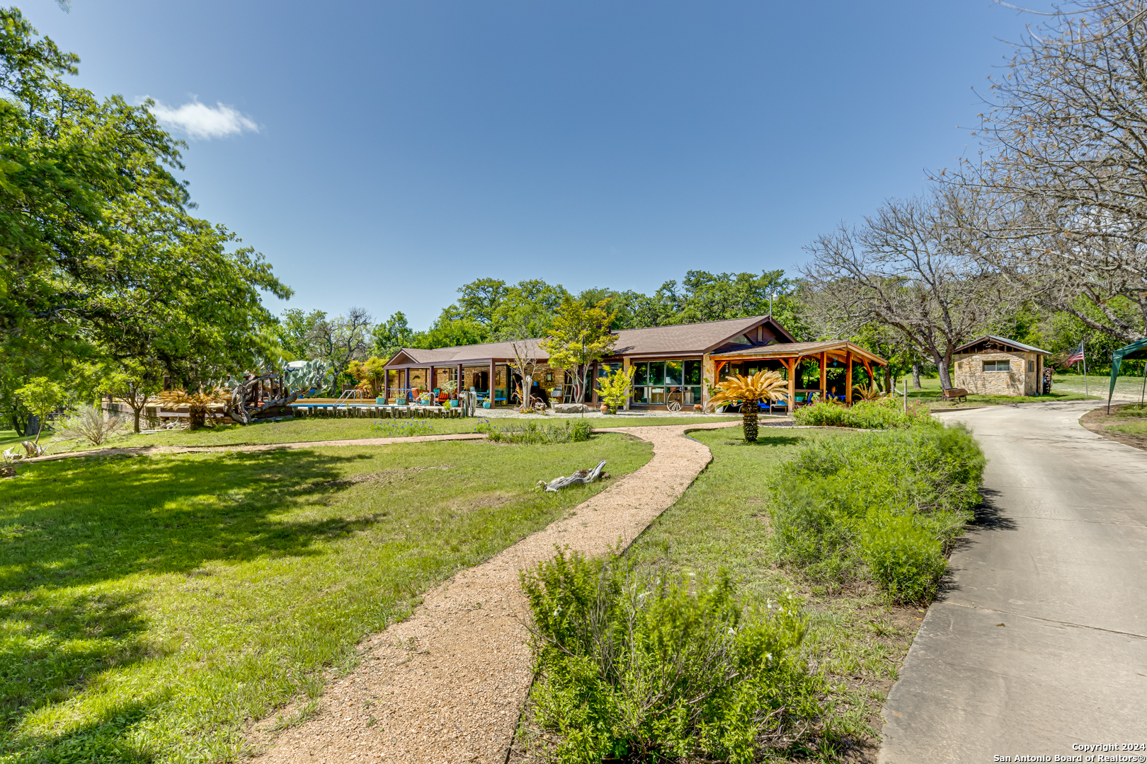 8651 Bindseil Lane San Antonio TX 78266