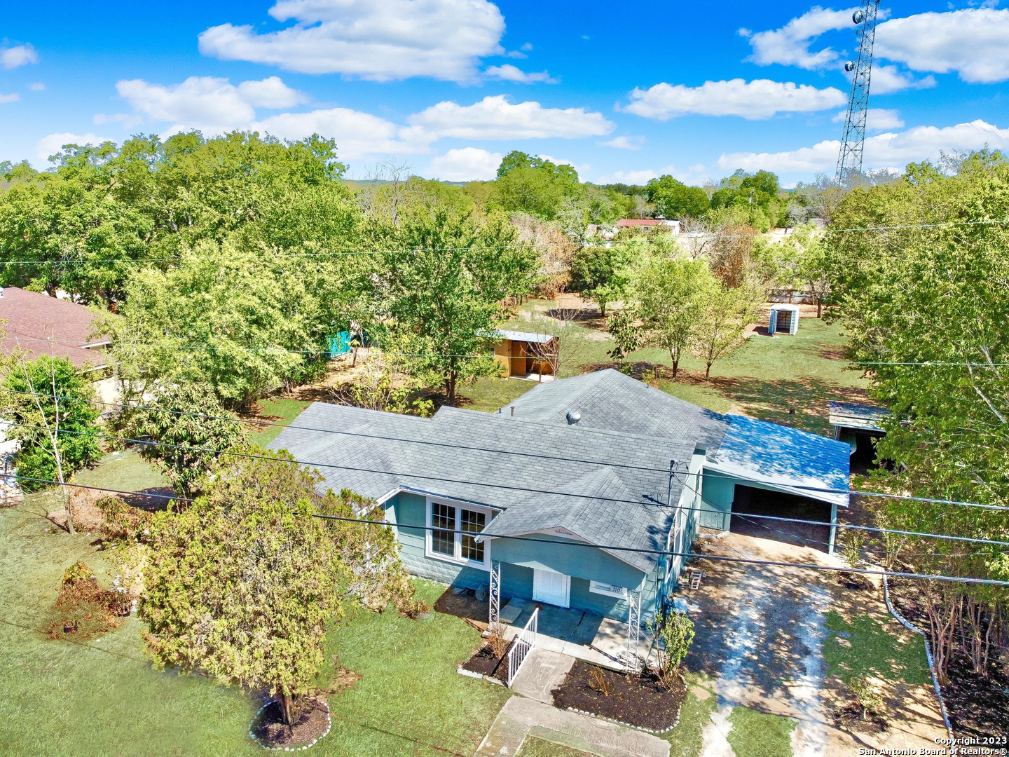 310 Troell Street Seguin TX 78155