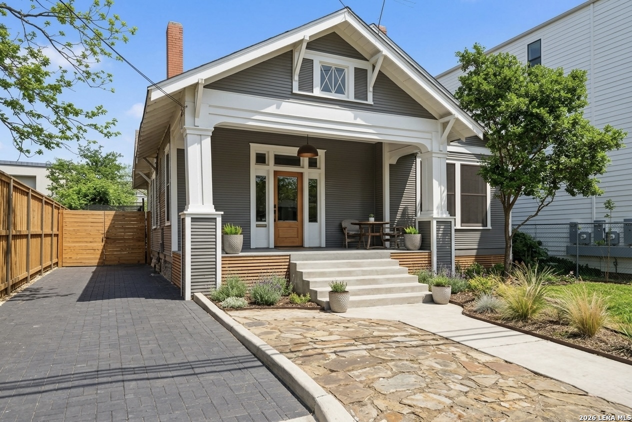 615 E Euclid San Antonio TX 78212