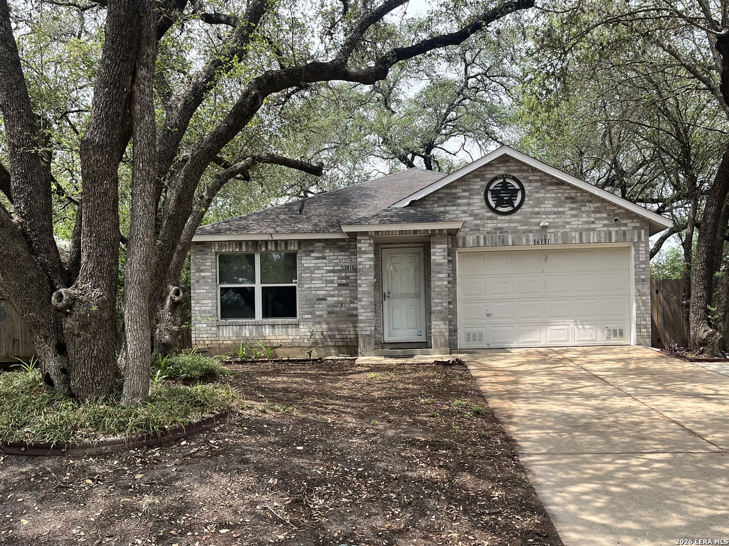 16131 Ike Lane Selma TX 78154