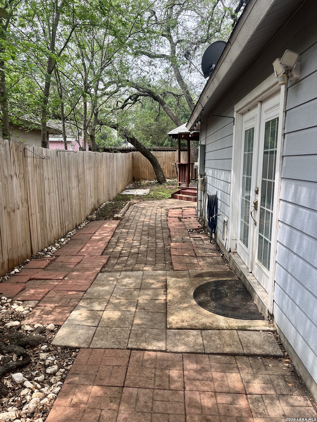 16131 Ike Lane Selma TX 78154