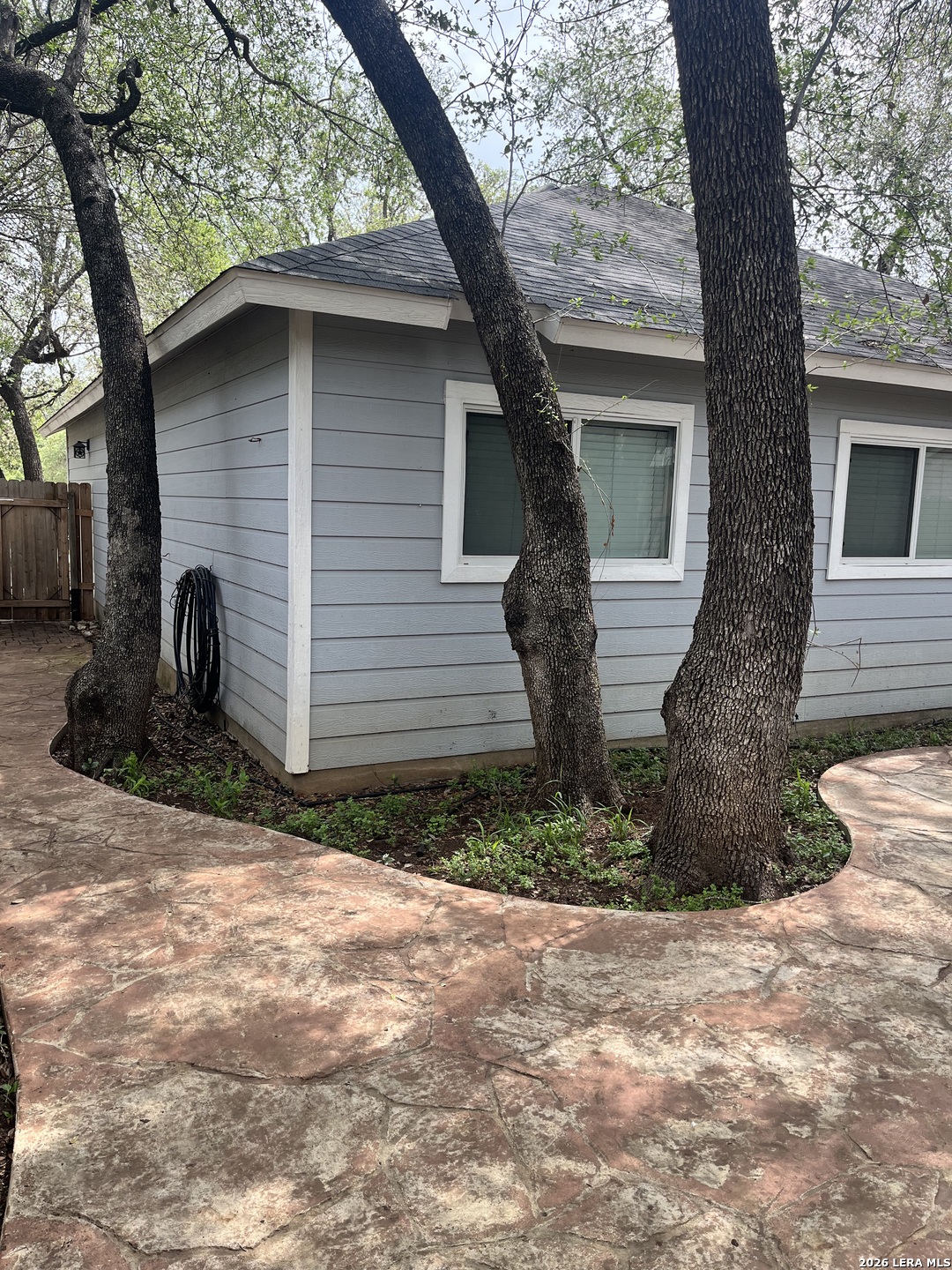 16131 Ike Lane Selma TX 78154