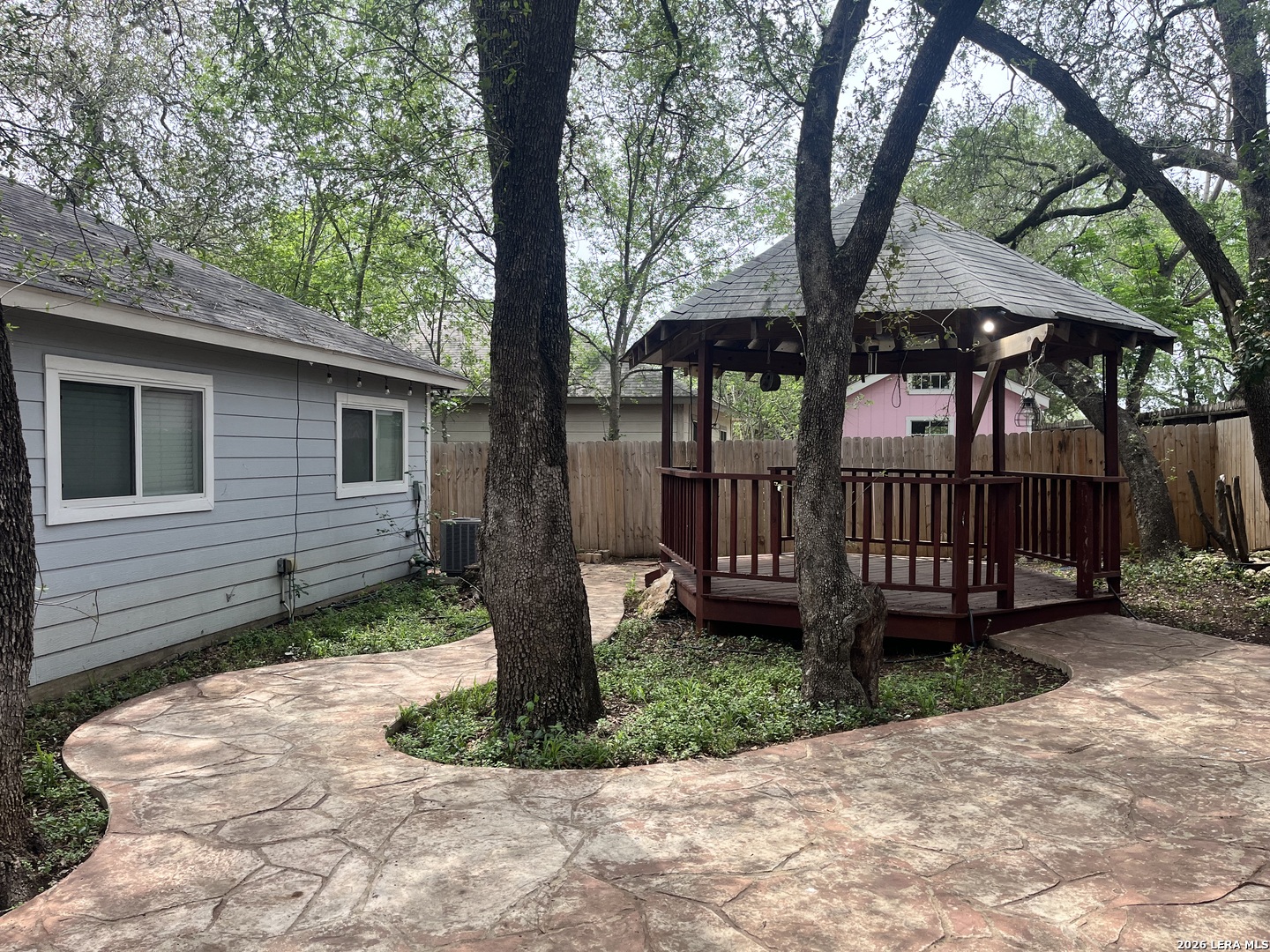 16131 Ike Lane Selma TX 78154