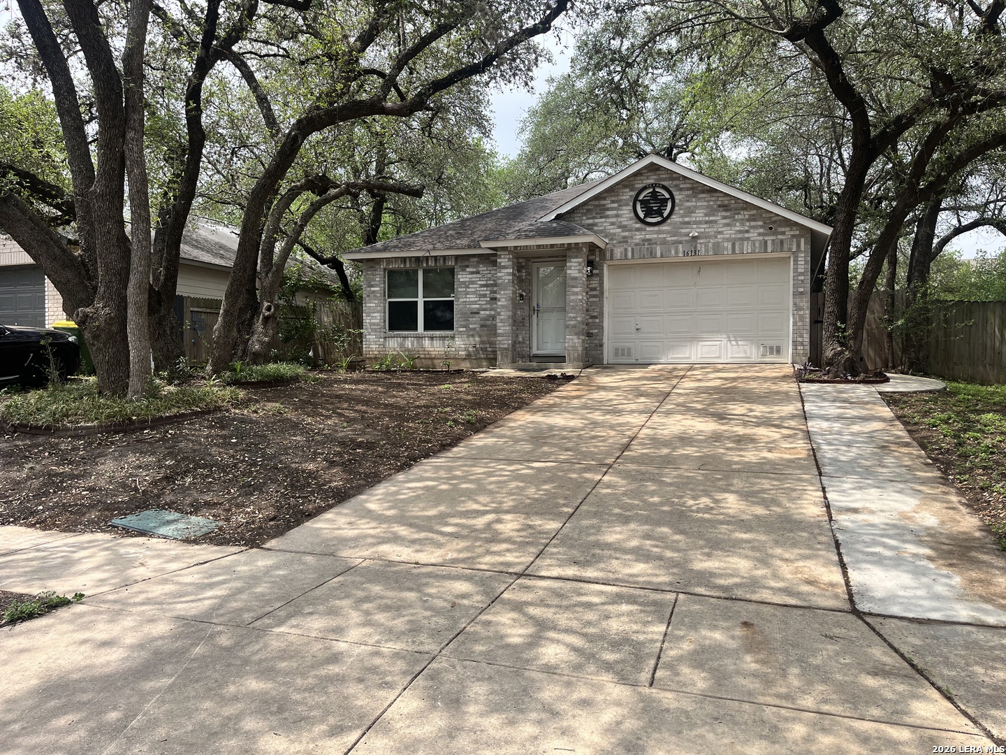 16131 Ike Lane Selma TX 78154