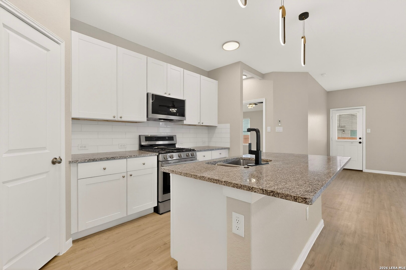 10814 Margarita Loop Converse TX 78109