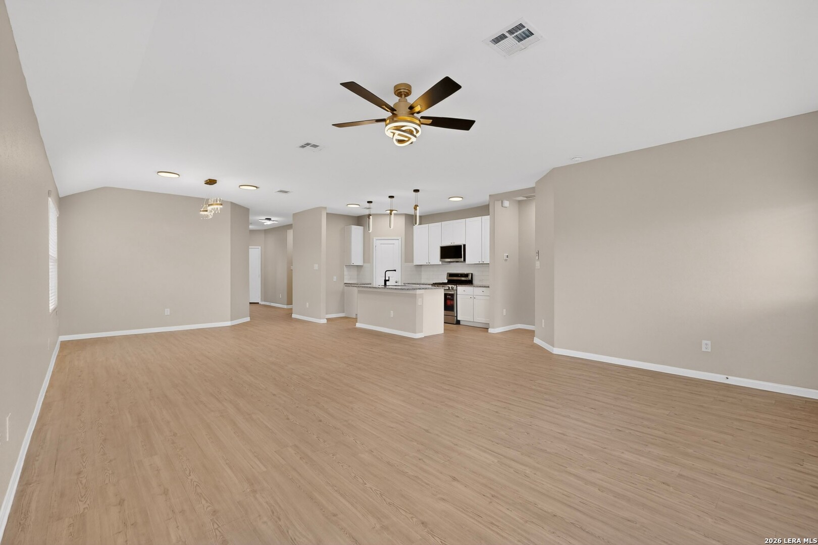 10814 Margarita Loop Converse TX 78109