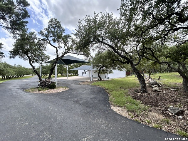 111 E Oak Estates Drive San Antonio TX 78260