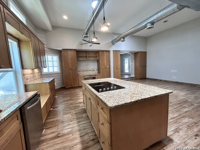 111 E Oak Estates Drive San Antonio TX 78260