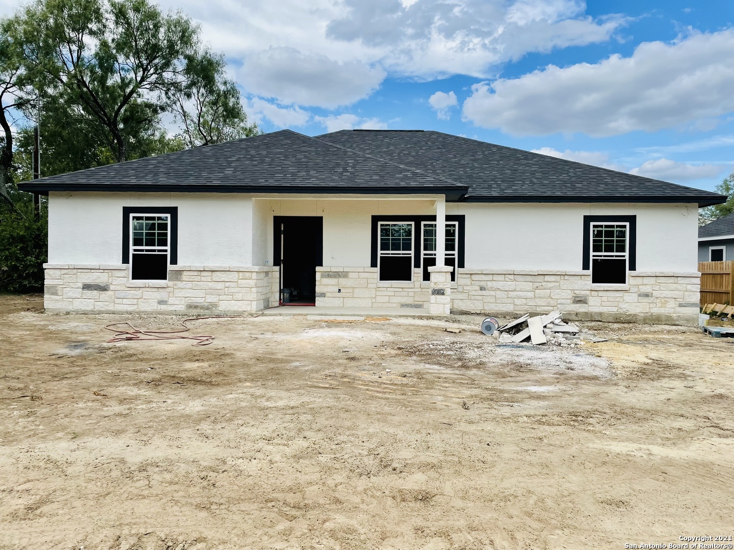 9515 Idle Ridge Lane San Antonio TX 78263