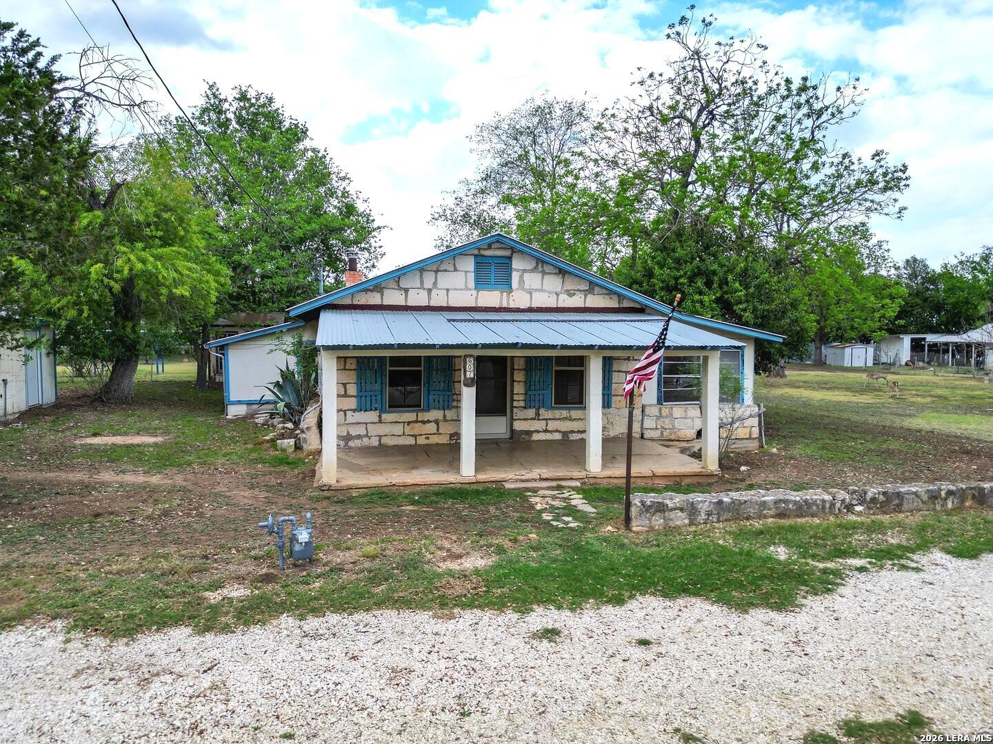 607 Hackberry Street Bandera TX 78003