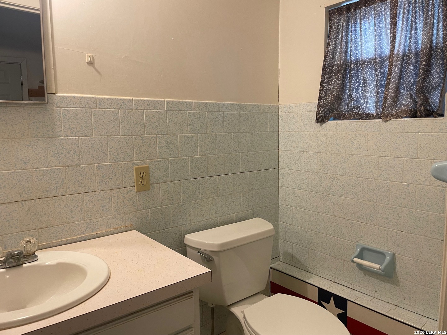607 Hackberry Street Bandera TX 78003