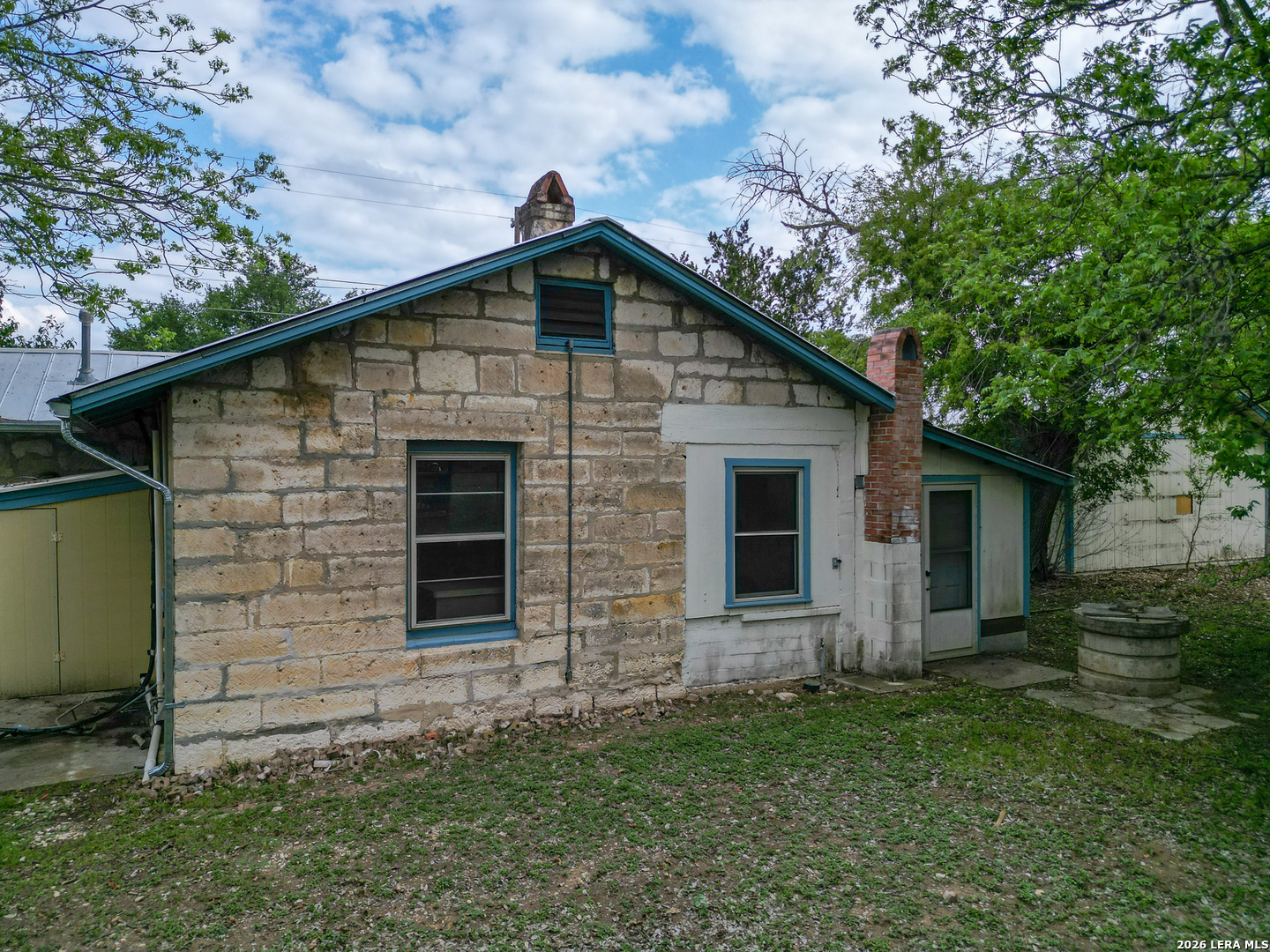 607 Hackberry Street Bandera TX 78003